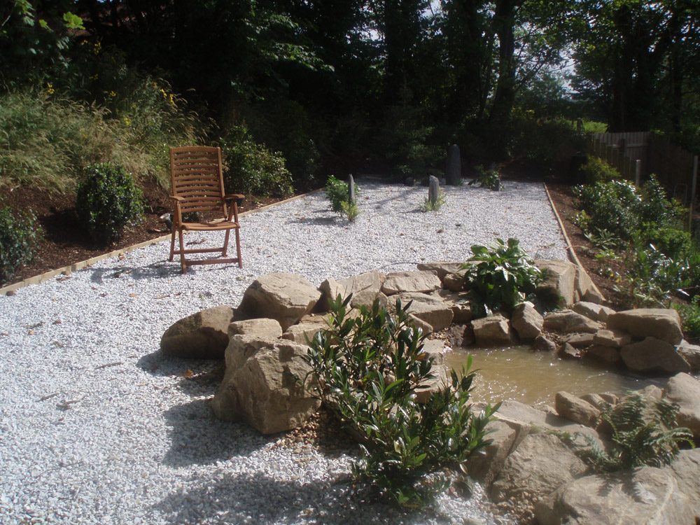 meadowgrass-marble-and-rockery-feature.jpg